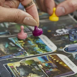 Hasbro Gaming Cluedo Conspiracy