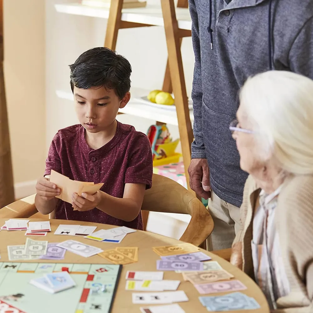 Hasbro Gaming Monopoly Classic