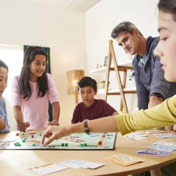 Hasbro Gaming Monopoly Classic