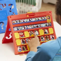 Hasbro Gaming Wie Is Het?