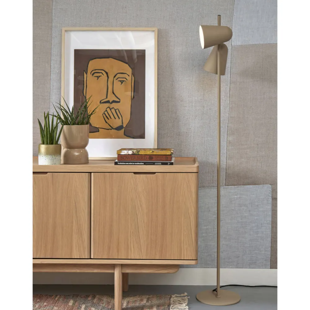 Online it's about RoMi Vloerlamp Salamanca