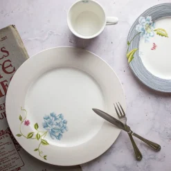 Sale Laura Ashley Serviesset Heritage Collectables (63-Delig)