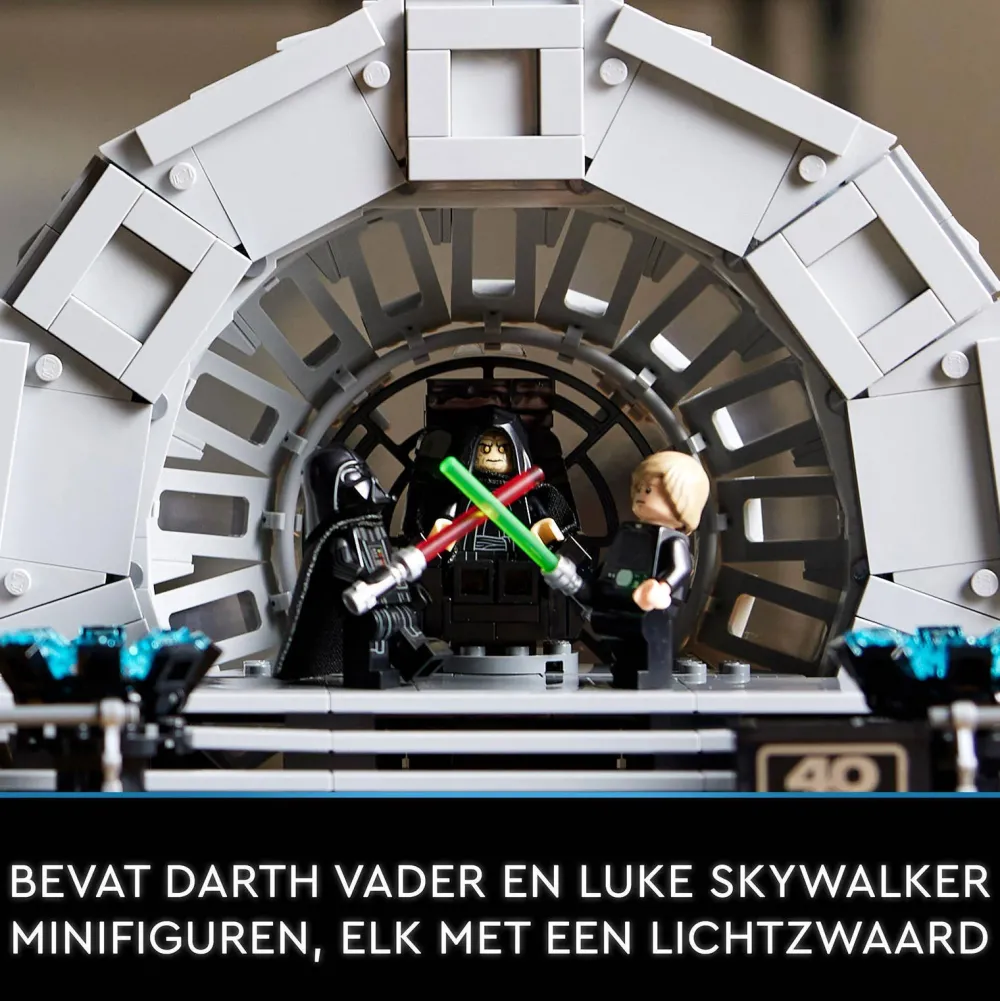 LEGO Star Wars Troonzaal Van De Keizer Diorama 75352