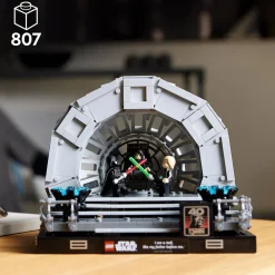 LEGO Star Wars Troonzaal Van De Keizer Diorama 75352