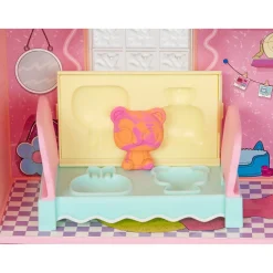 L.O.L. Surprise! Squish Sand Magic House Met Tot