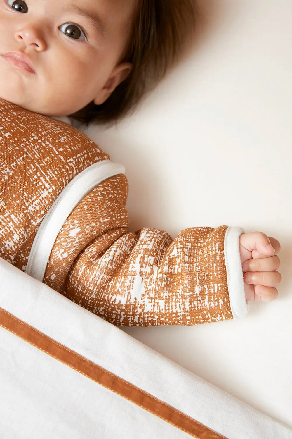 Sale Meyco Wieglaken Bies Velvet Camel