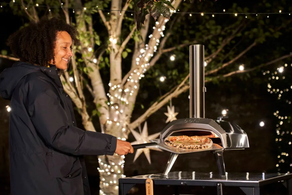 Ooni Karu 12 Pizzaoven - Hout Of Houtskool Gestookt