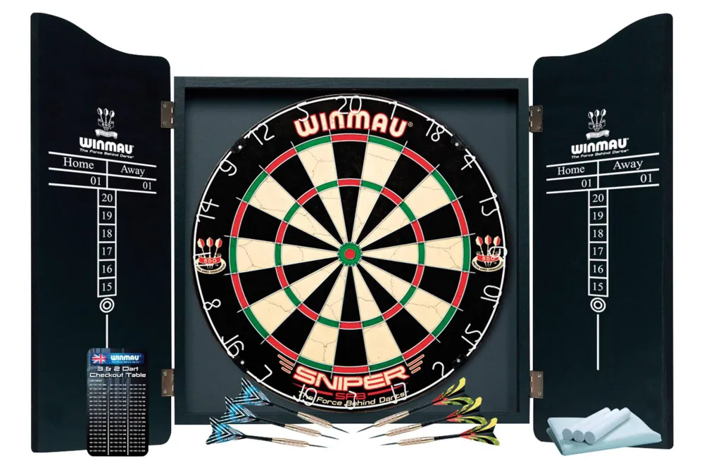 Winmau Pro Dartset - Kabinet, Dartbord En 6 Dartpijlen